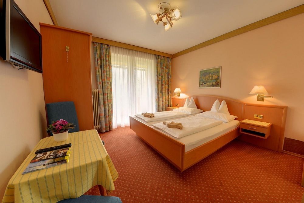 Fruehstueckspension Haus Golker Seeboden Dış mekan fotoğraf